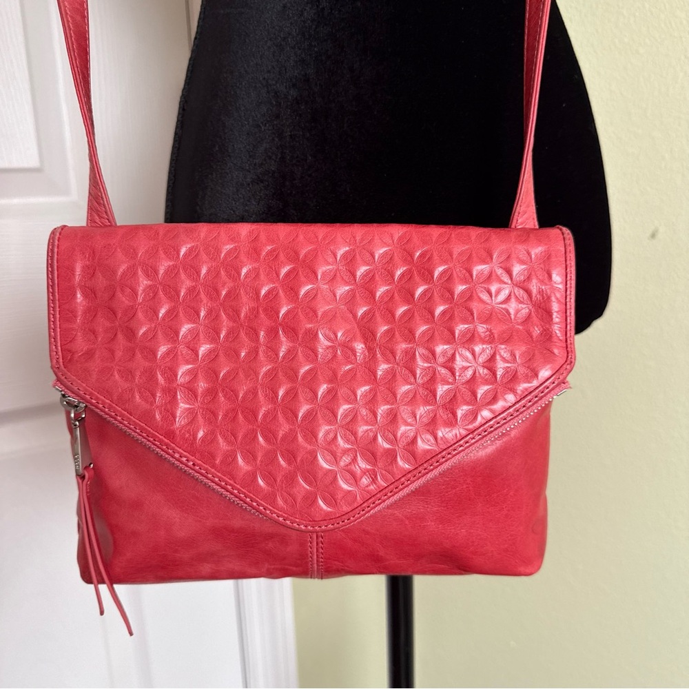 Hobo International Coral Weave Leather Convertible Crossbody Clutch Handbag